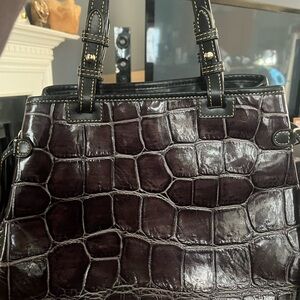 Dooney and Bourke Elegant Crocodile-Embossed Brown Handbag